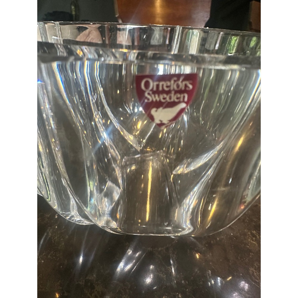 Orrefors Sweden Stella Crystal Bowl Anne Nilsson Faceted Scalloped Glass 7.5 VIN